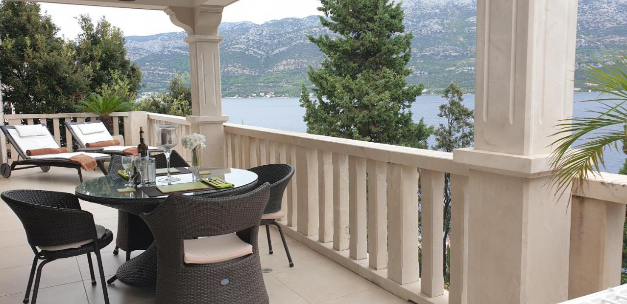 Villa Jade Apartments Front Row Sea View - Walk To Korcula Old Town Medvinjak Dış mekan fotoğraf