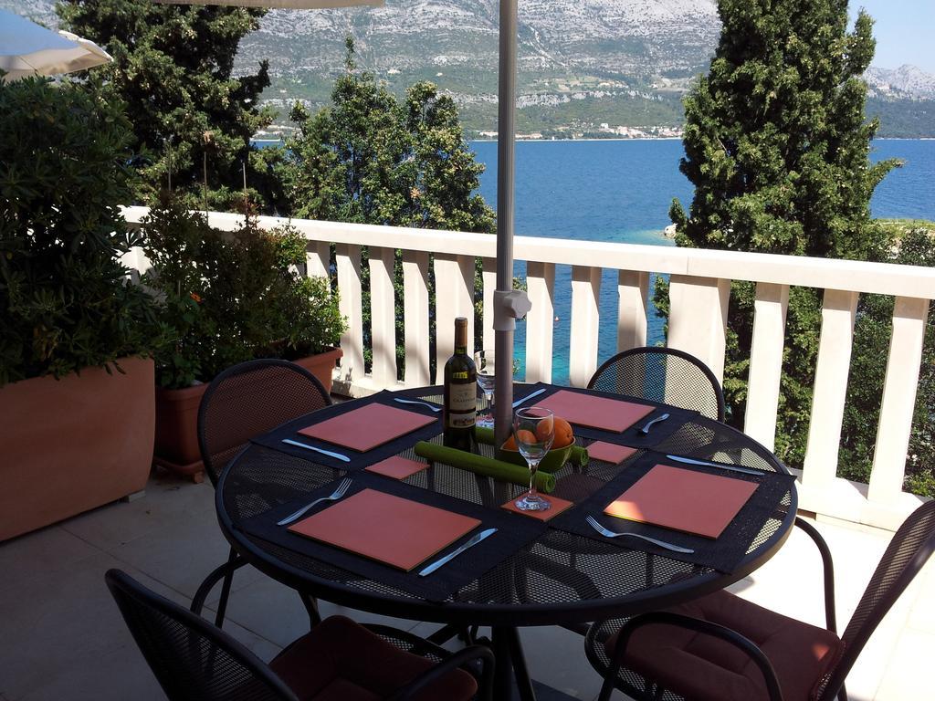 Villa Jade Apartments Front Row Sea View - Walk To Korcula Old Town Medvinjak Oda fotoğraf